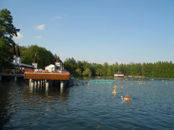Озеро Хевиз