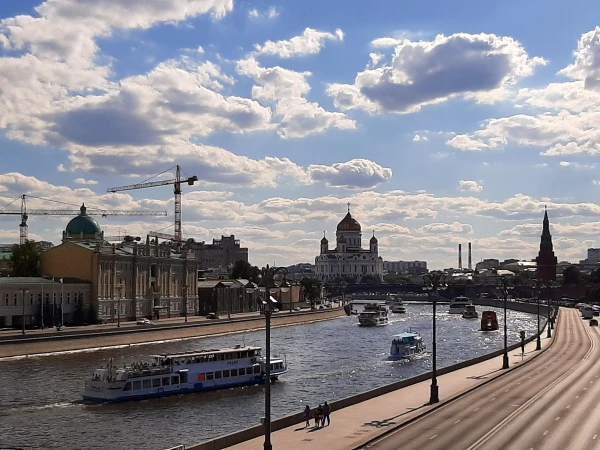 Вид с Большого Москворецкого моста