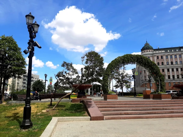 В Новопушкинском сквере