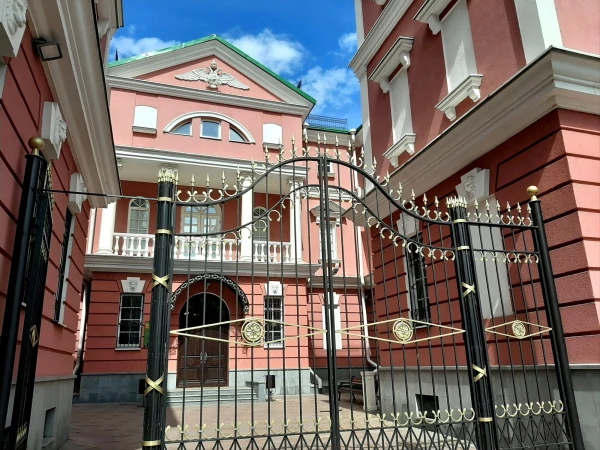Ул. Волхонка. Музей сословий России