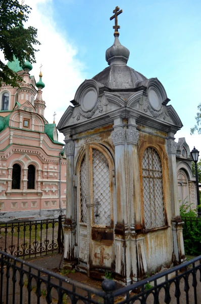В Донском монастыре