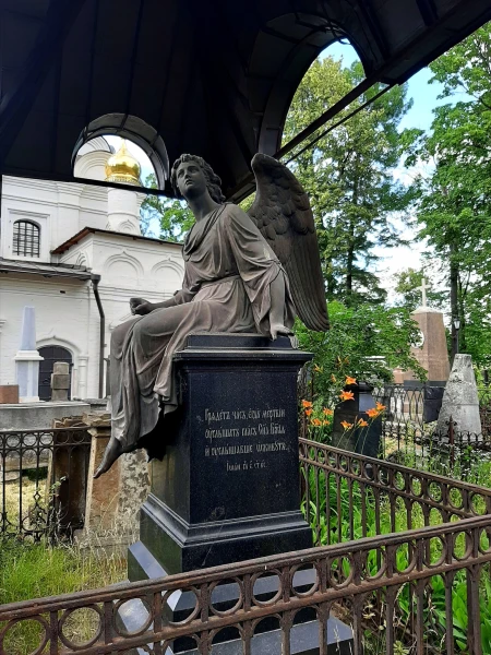 В Донском монастыре