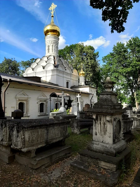 В Донском монастыре
