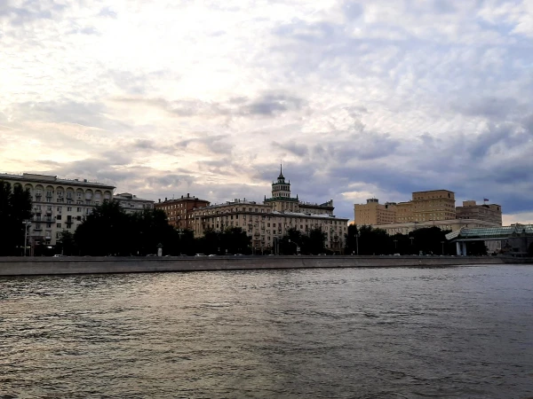 Прогулка по Москва-реке