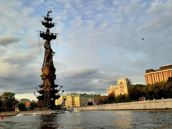 Прогулка по Москва-реке