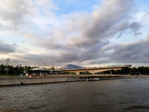 Прогулка по Москва-реке