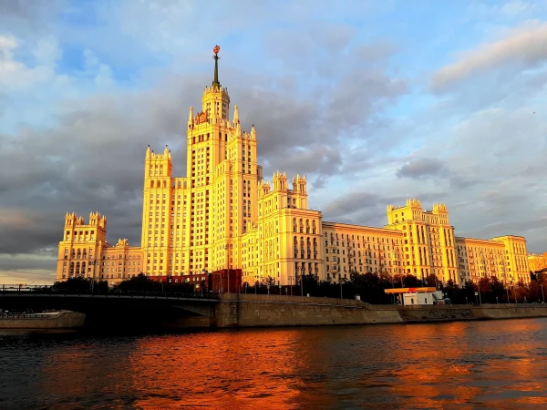 Прогулка по Москва-реке