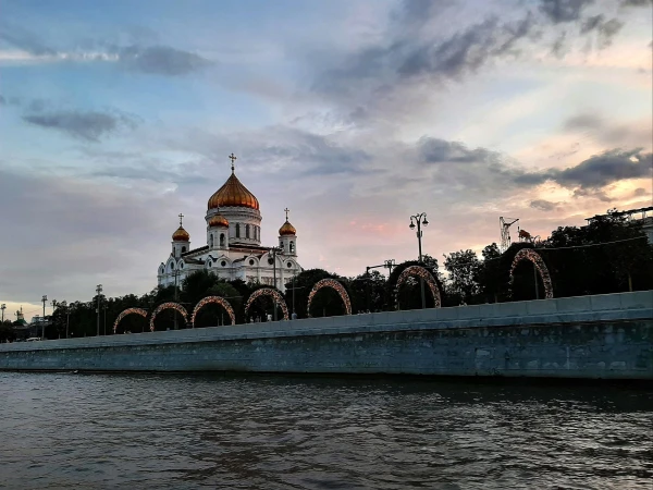 Прогулка по Москва-реке