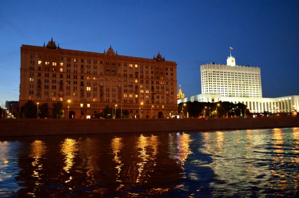 Прогулка по Москва-реке