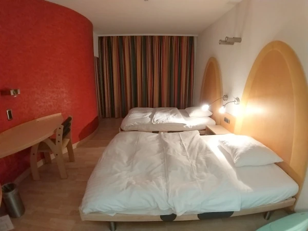 Отель*B&amp;B LULLY 3 LAKES* 4*