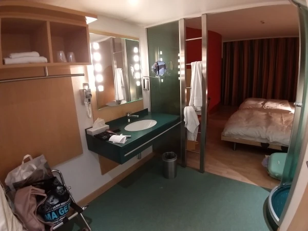 Отель*B&amp;B LULLY 3 LAKES* 4*