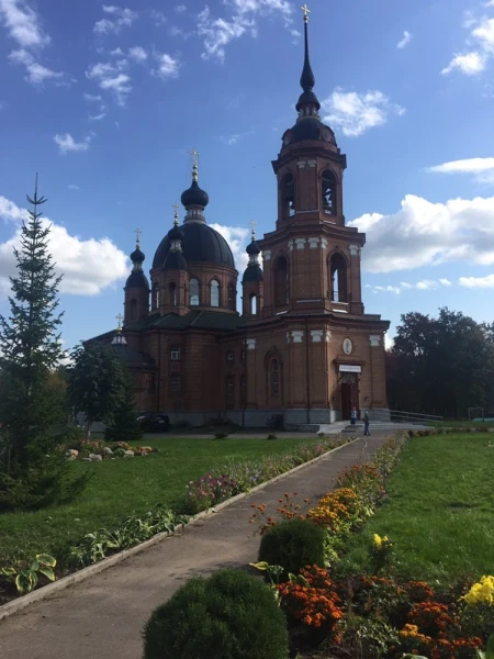 Собор Преподобного Тихона Луховского