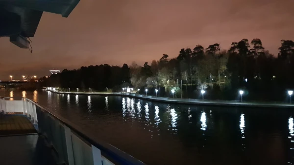 На север по Каналу имени Москвы...