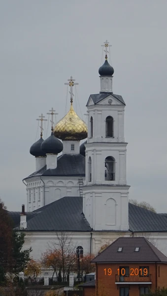 Крестовоздвиженская церковь