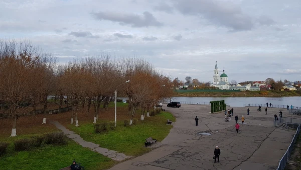 Тверь, причаливаем...