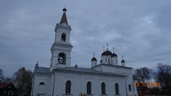 Храм Троицы Живоначальной