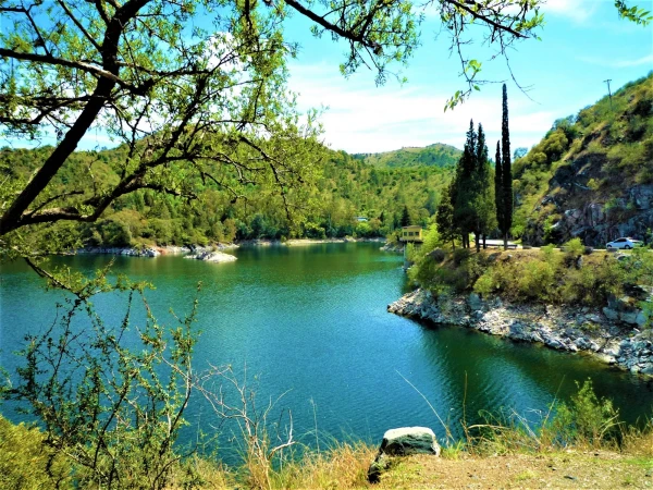 Озеро Лос Молинос - Lago Los Molinos