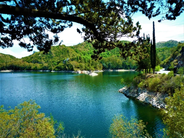 Озеро Лос Молинос - Lago Los Molinos