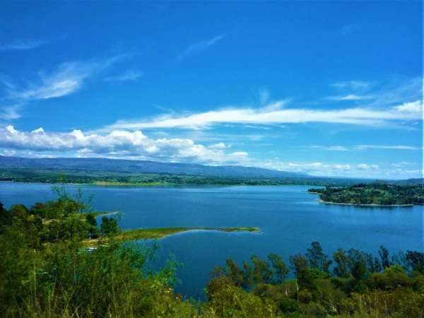 Озеро Лос Молинос - Lago Los Molinos