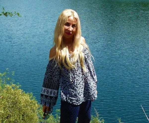  На ярком весеннем аргентинском солнышке .Озеро Лос Молинос - Lago Los Molinos