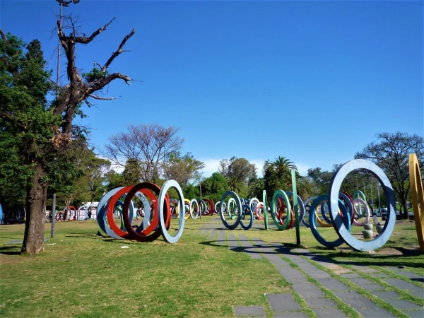 Парк Сармьенто (Parque Sarmiento)
