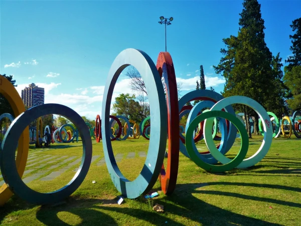 Парк Сармьенто (Parque Sarmiento)