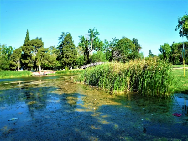 Парк Сармьенто (Parque Sarmiento)