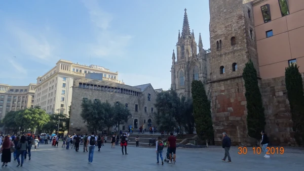 La Catedral de la Santa Cruz y Santa Eulalia