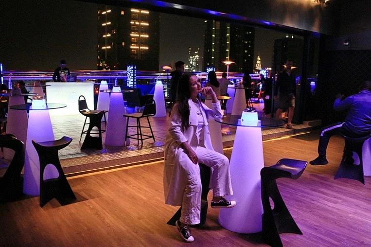Level 43 Sky Lounge