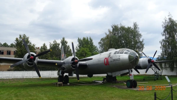 Стратегический бомбардировщик Ту-4
