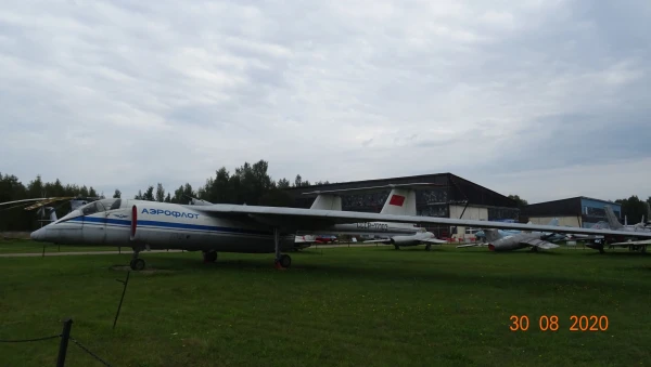 Высотный самолёт М-17