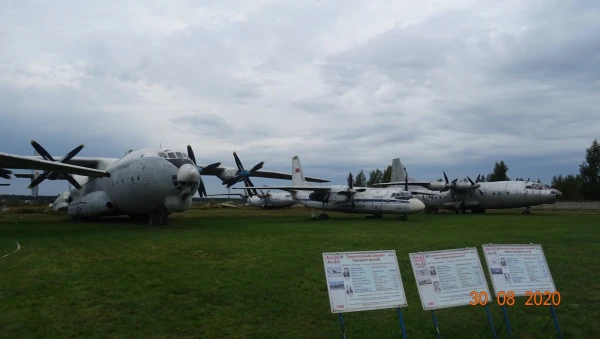 Военно-транспортный самолёт Ан-22 Антей и другие птенцы гнезда ОКБ Антонова...