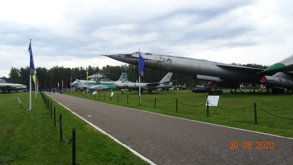 Бомбардировщик М-50