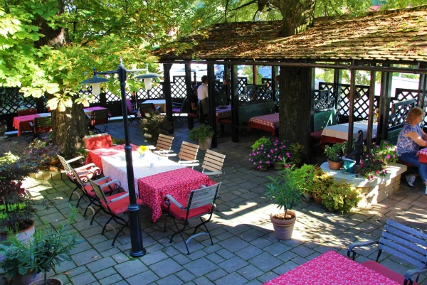В ресторане "Gostilna Francl" (Целе).