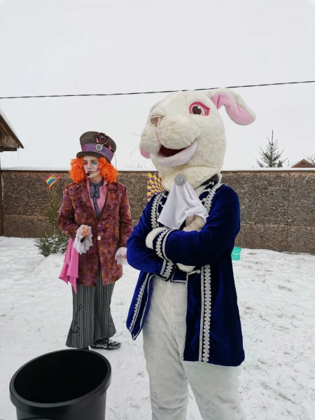 Шляпник и Кролик