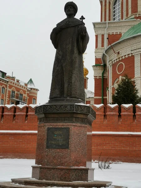 На Патриаршей площади