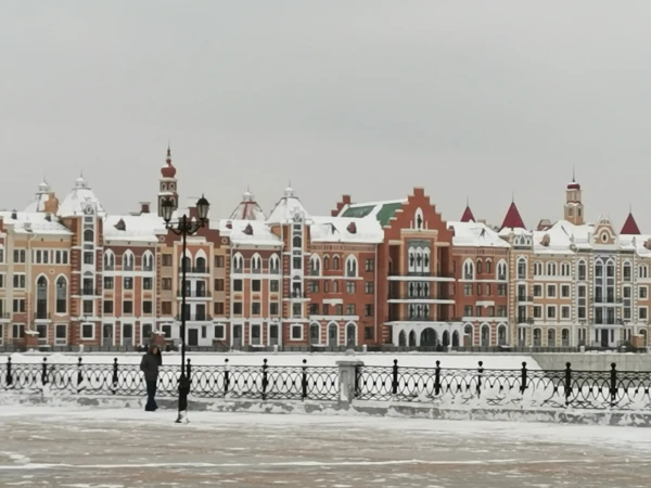 Набережная Брюгге и Амстердам