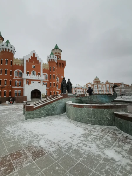 Патриаршья площадь