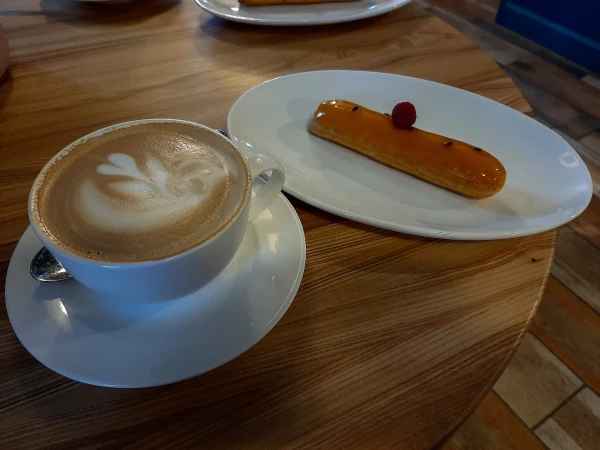 В кафе «Entree»
