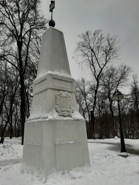 Монумент Основанию Калуги 