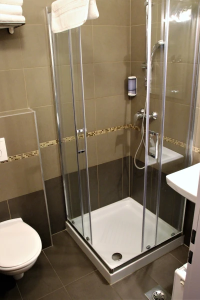 Словения. Постойна. “Hotel Center” 3* (ex. “Hotel &amp; Hostel Sport” 3*). 