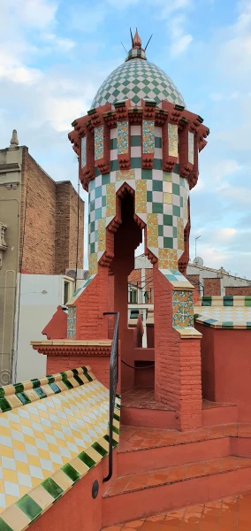 Крыша казы Висенс