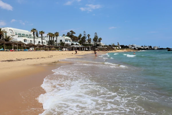Тунис. Хаммамет. Hotel Bel Azur Thalasso &amp; Bungalows 4*. Пляж отеля.