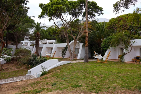 Тунис. Хаммамет. Hotel Bel Azur Thalasso &amp; Bungalows 4*. Зона одноэтажных бунгало.