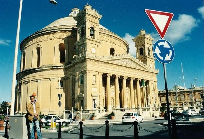 Мальта. Моста