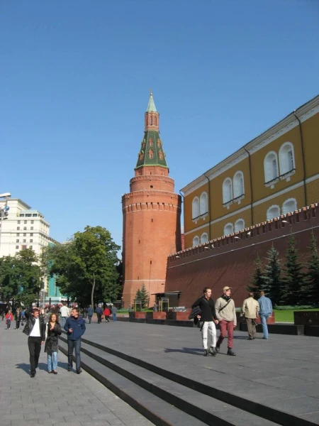 Башня Угловая Арсенальная (Собакина. 1492г.)