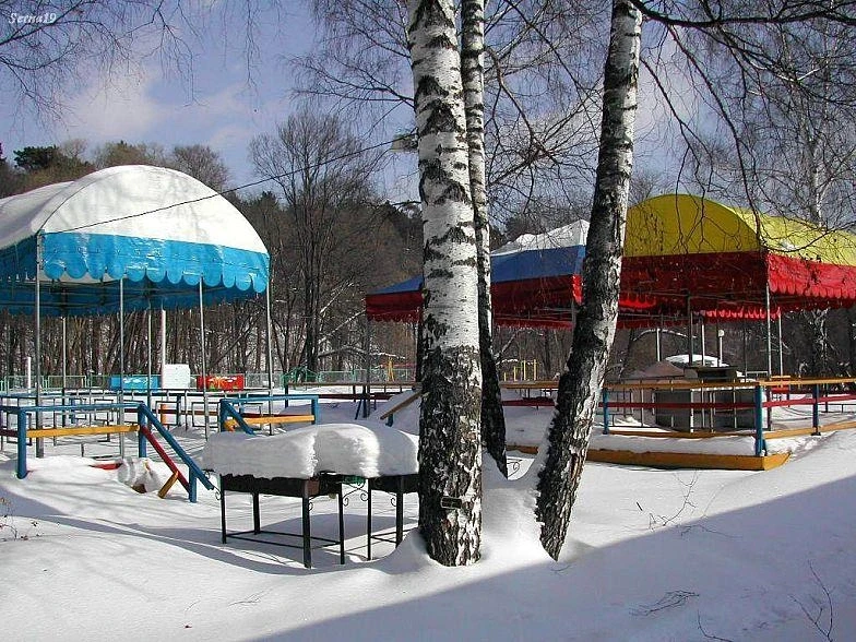 Где-то ближе к речке
