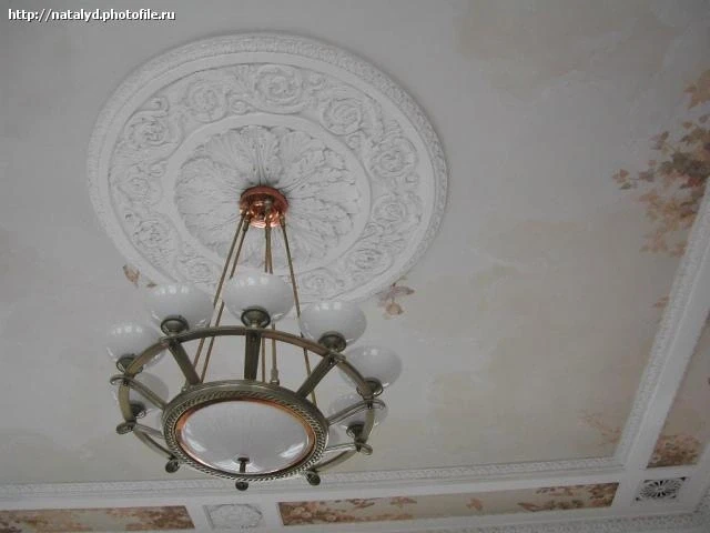 В ресторане