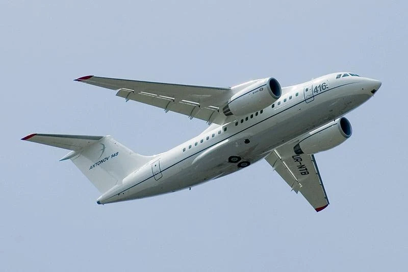 Росийско-украинский с-т Ан-148, собранный на Воронежском авиазаводе