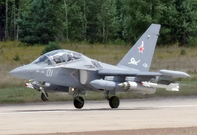 Як -130, собранный в Иркутске